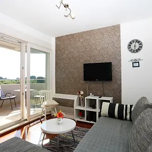Antinov Apartament Zadar